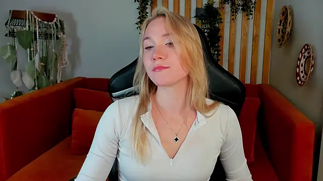 Chat XXX ao vivo de ElaraVoltage