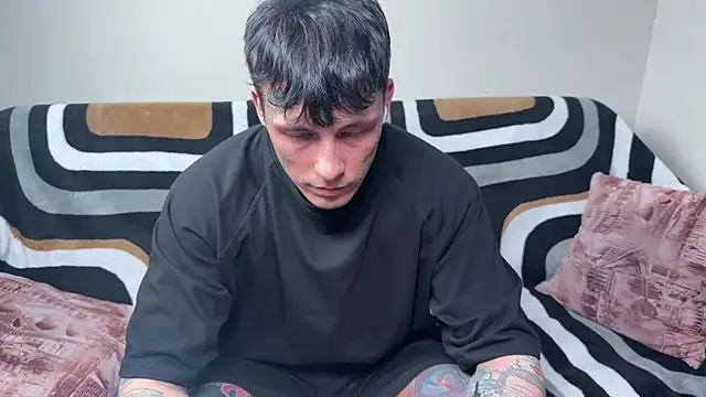 Anubisgods élő XXX-chatje