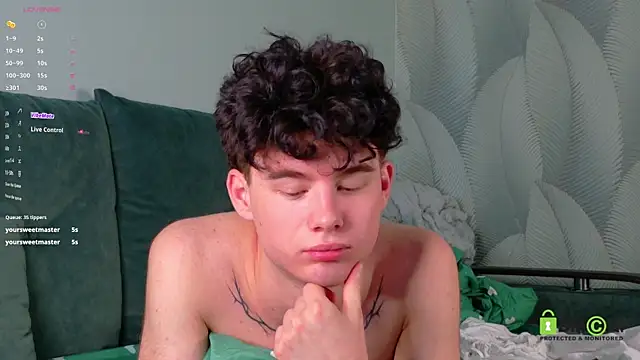 moon_Gloww Webcamshow