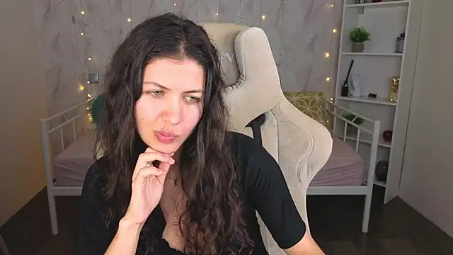 צ'אט XXX בשידור חי של NoelPerfect