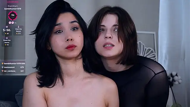 แชท XXX สดของ ReynaGrinvalsky