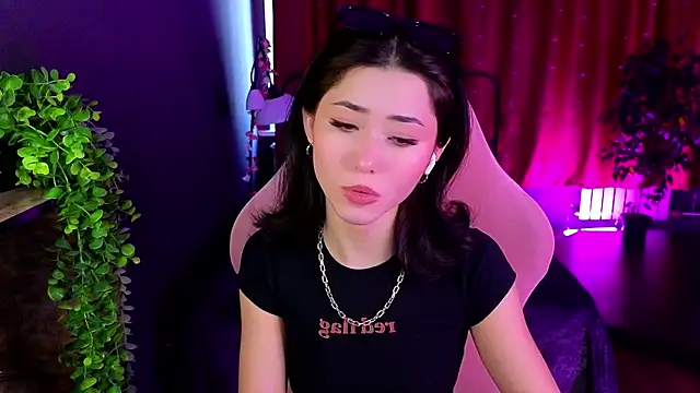 Chatroom XXX en direct de RedMidnight