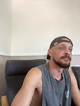 MattMiller28 – Naživo XXX chat