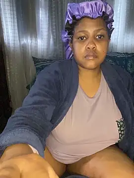 Chat XXX Live ThickYellow13