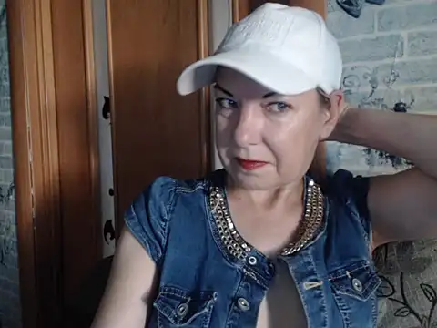 Czat XXX na żywo – Lillia_Ray