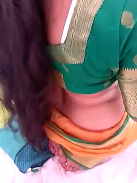 Komal_Bhabhi4u's Live XXX Chat