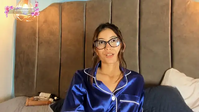 Luna_honey9's Live XXX Chat