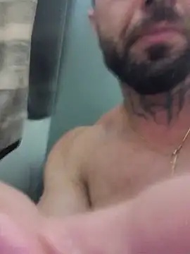 Show modela BADBOYFUKING na web-kameri