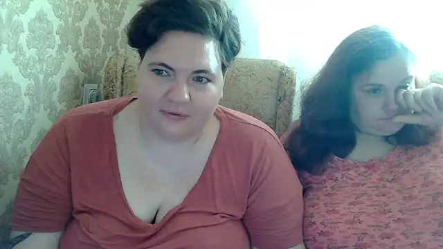MilaXHelen live XXX chat