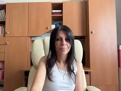 Chat +18 de InjaAtHome ao vivo