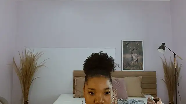 kimara_lion Adlı Modelin Canlı XXX Sohbeti