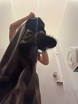 Chat XXX Live trytomakememoam