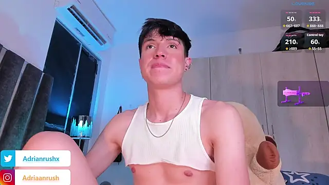 AdrianRushx Adlı Modelin Canlı XXX Sohbeti