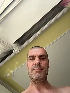 Živý XXX chat SIRMASTERDOMINATORXXL