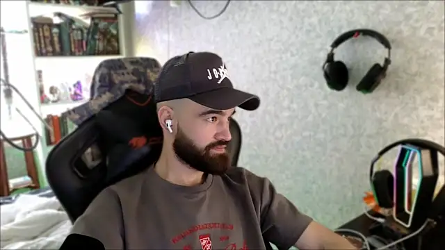 _Serious_Mann Live XXX chat