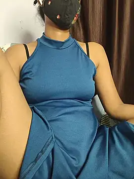 Онлайн чат XXX hansika_25