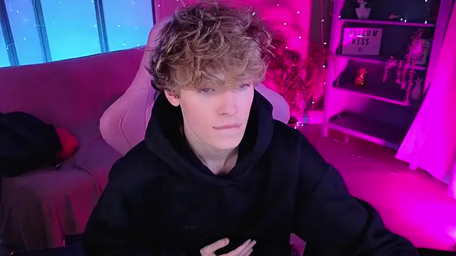 kevingarsiaa XXX чат на живо