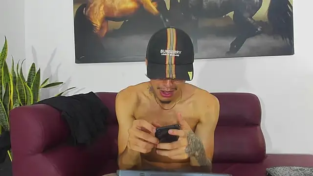 Tyson_brow's Live XXX Chat