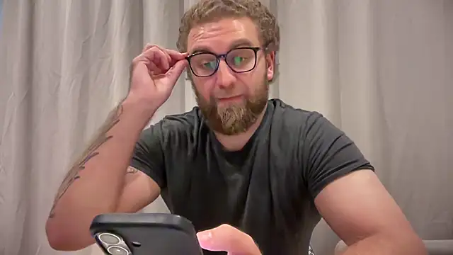 Bear_bear_ Chat XXX live