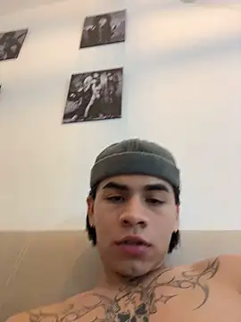 Mao_mdn Show Webcam