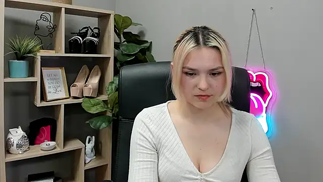 SweetLilyxo Live XXX-Chat