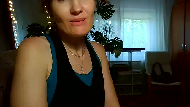 Ms-Lust1- – Live XXX-chat