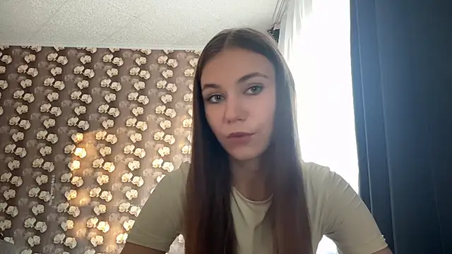 GoodYanan's Live XXX Chat