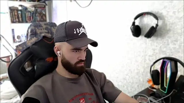 _Serious_Man XXX чат на живо