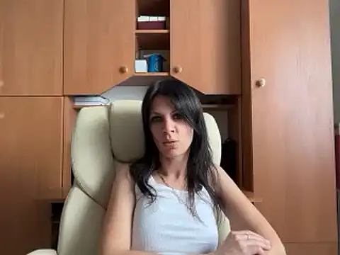 InjaAtHome Live XXX Chat