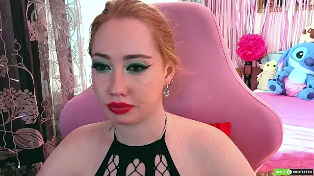 TinaBrook Adlı Modelin Canlı XXX Sohbeti