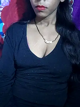 Itz_Aisha__ Obrolan Langsung XXX