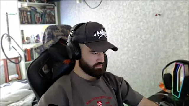 Chat XXX en directo de _Serious_Man