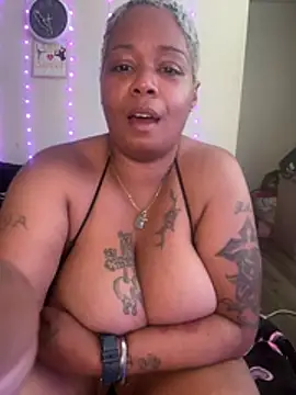 Chat XXX Live BIGCUMSHOW35