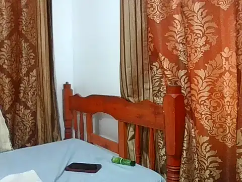 دردشة sweet_naughty الجنسية المباشرة