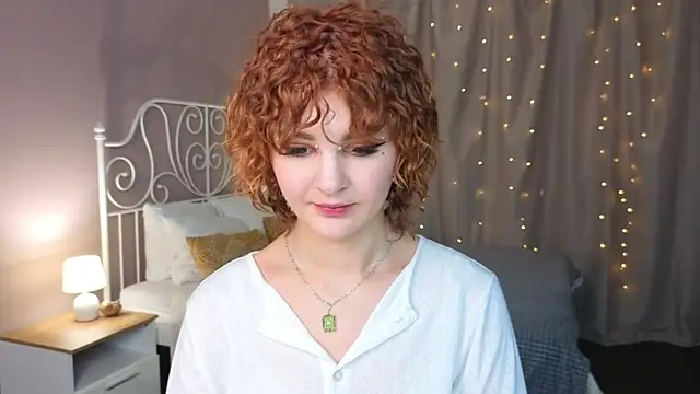 Kira__Fluffy XXX чат на живо