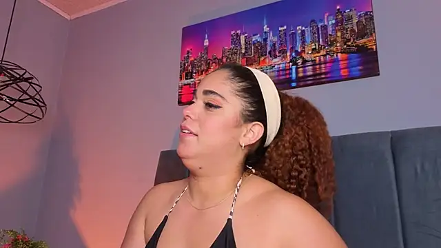 XXX chat uživo modela ninna_curly