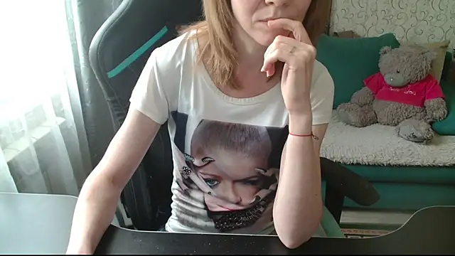 XXX chat uživo modela __Alisa__