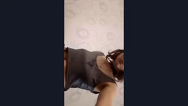 Chat XXX Live Mialivia