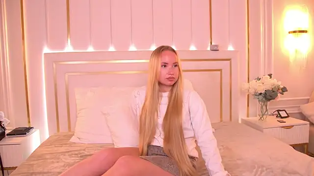 CandiceHit's Live XXX Chat