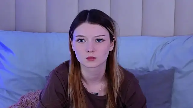 AlyssFrost's Live XXX Chat