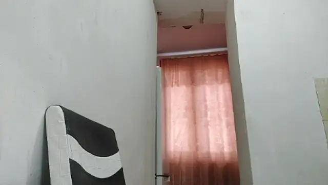 Chat XXX Live FeliniKatechini