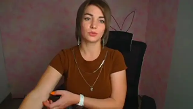 CuttieEmma Chat XXX live