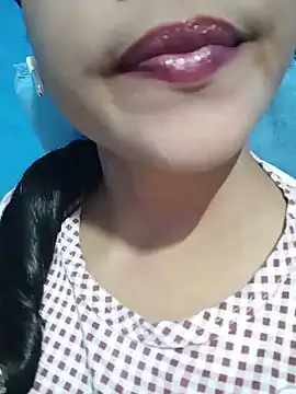 Živý XXX chat Anki-doll