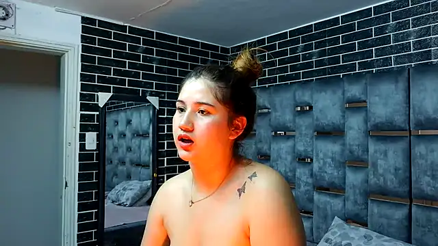 TaliaSkyx21 Obrolan Langsung XXX