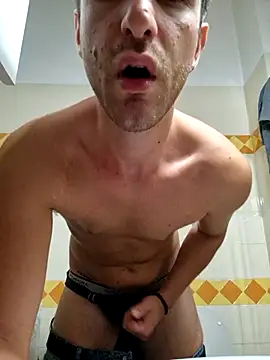 XXX chat uživo modela simo1097