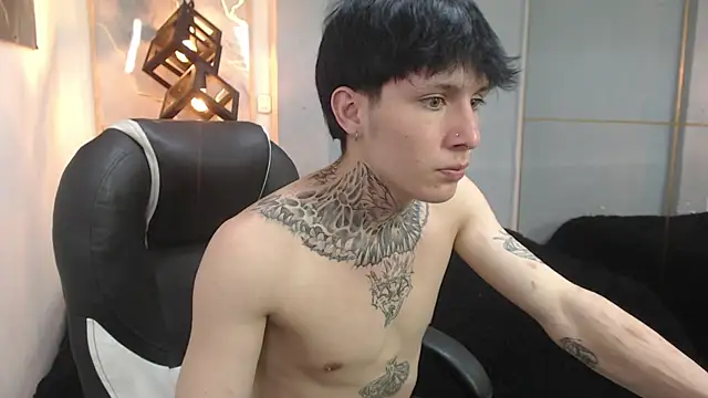 Cry_thereal Chat XXX in diretta