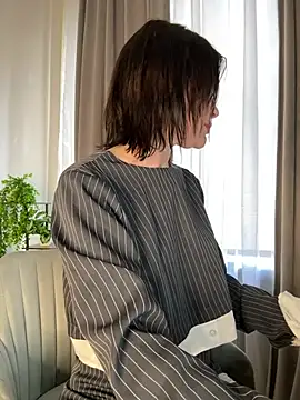 GoldenGoddess- Chat XXX live