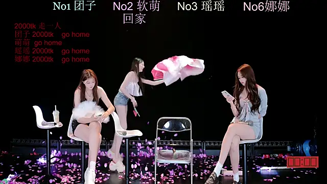 lv-520's Live XXX Chat