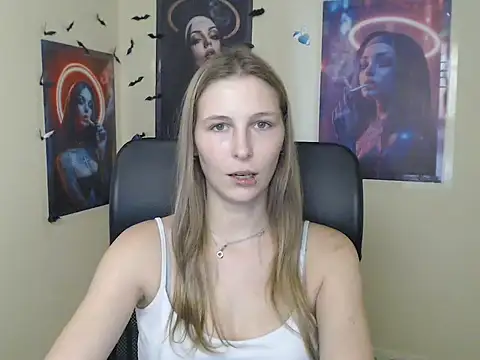 Chatroom XXX en direct de StrangerGi