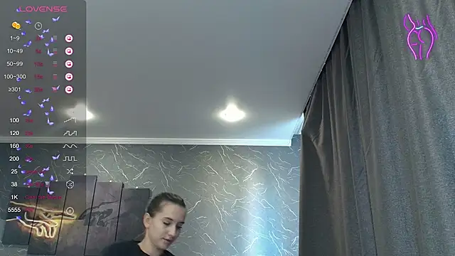 Alice_Weiss' Live XXX Chat